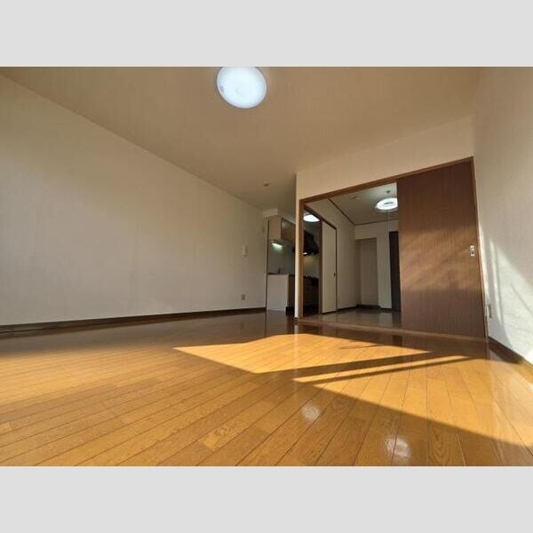 グランドヒルズ入場2番館の物件内観写真