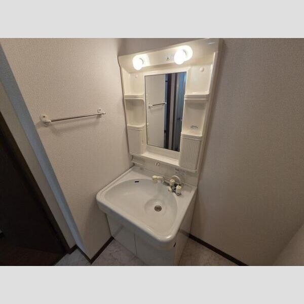 グランドヒルズ入場2番館の物件内観写真