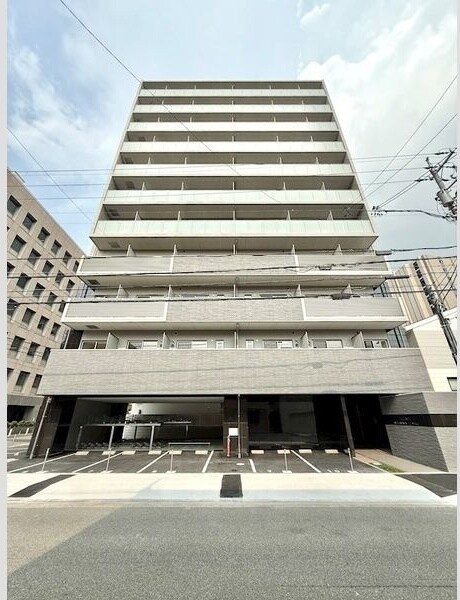 エスリード桜山ル・ヴェールの物件外観写真