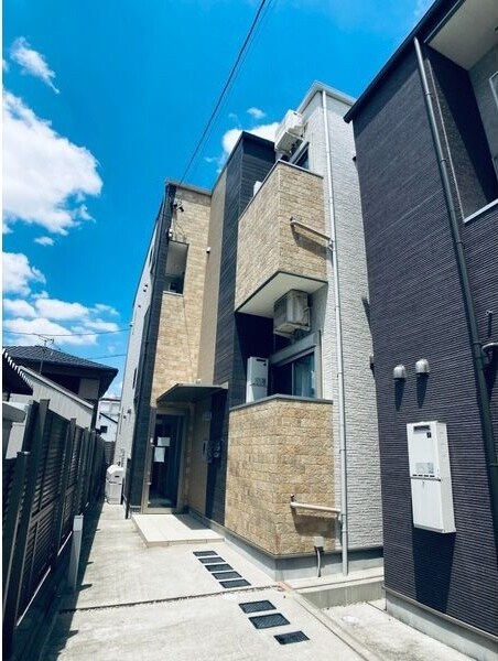 モンドグロッソ矢田の物件外観写真