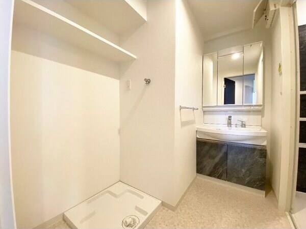 ウルフィエスタ徳川の物件内観写真