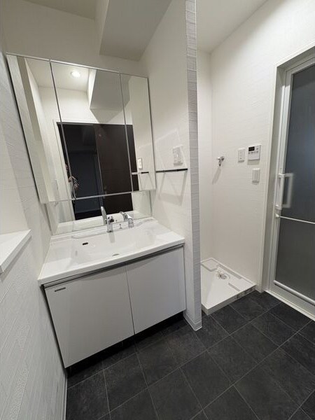 荒子駅 徒歩1分 8階の物件内観写真