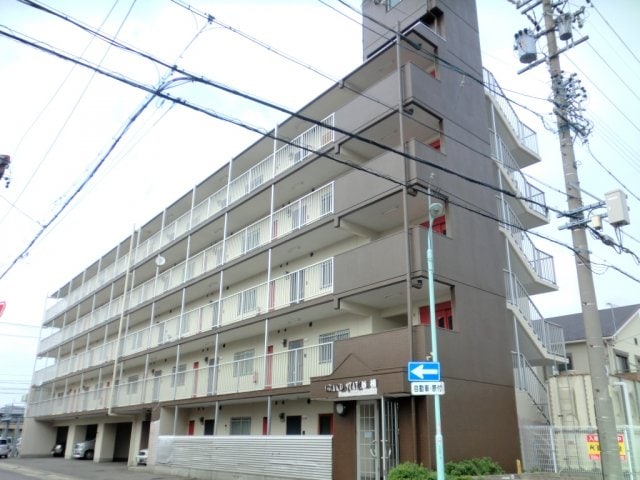 グランドステータス楠の物件外観写真