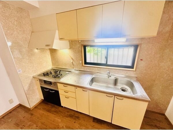 新栄サンハイツの物件内観写真