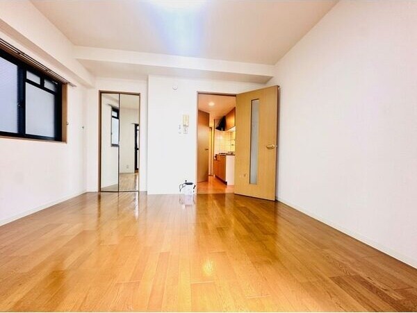 新栄サンハイツの物件内観写真