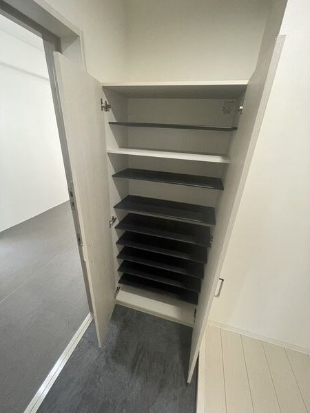 THE RESIDENCE IMAIKE EASTの物件内観写真