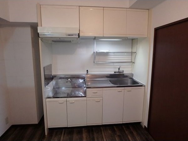 エムズハウス栄の物件内観写真