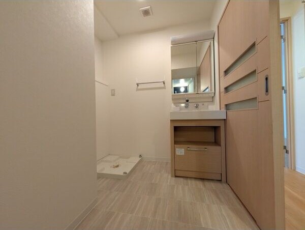 新栄町駅 徒歩7分 2階の物件内観写真