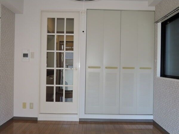 AZUR　TORIIの物件内観写真