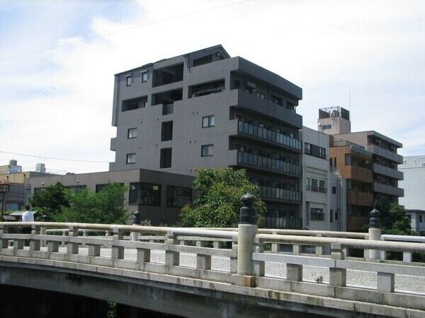 AZUR　TORIIの物件内観写真