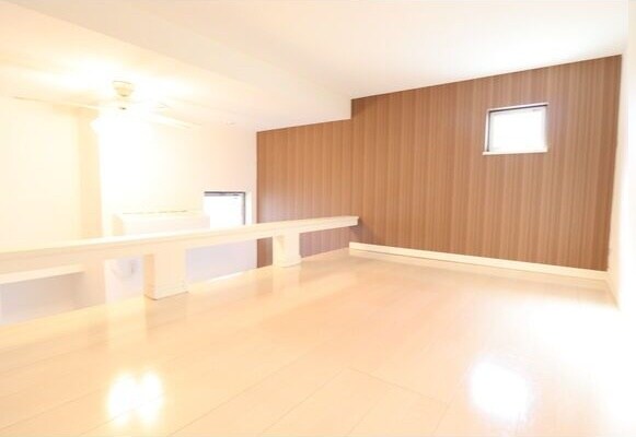 Residence Kamimaezuの物件内観写真