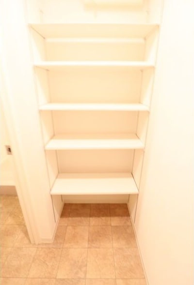 Residence Kamimaezuの物件内観写真