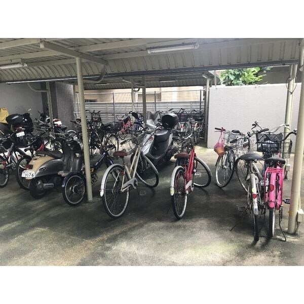 ロータリー春岡の物件内観写真