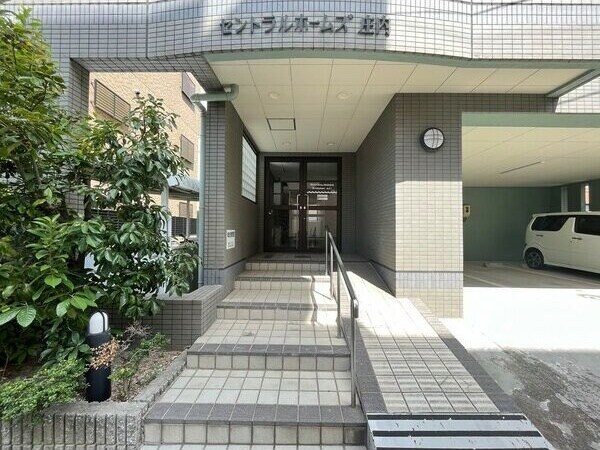 庄内通駅 徒歩5分 3階の物件外観写真