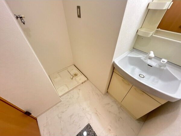 グランエターナ名古屋鶴舞の物件内観写真