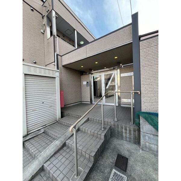 マーベラス柴田　A棟の物件外観写真