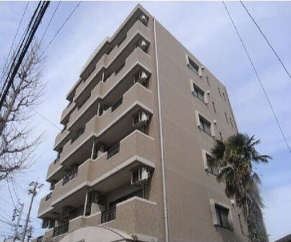 荒子駅 徒歩3分の物件外観写真