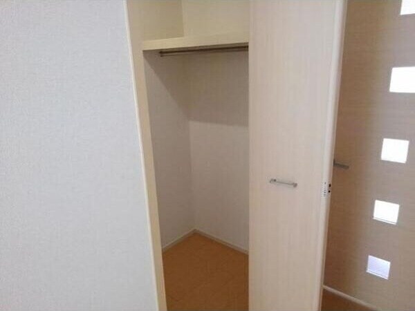 高畑駅 徒歩15分 1階の物件内観写真