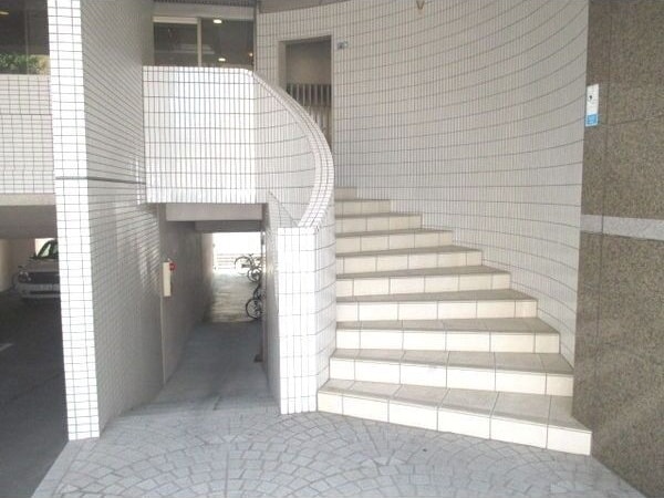 上前津駅 徒歩4分 3階の物件外観写真