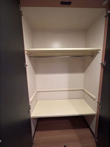 フロンティアUの物件内観写真