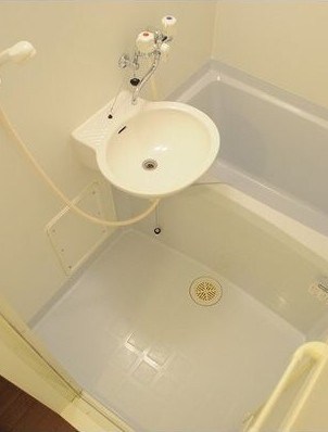 尾頭橋駅 徒歩7分 2階の物件内観写真