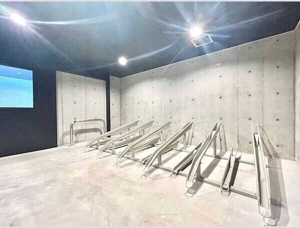 リーデンス名古屋駅西の物件内観写真