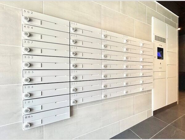 リーデンス名古屋駅西の物件内観写真