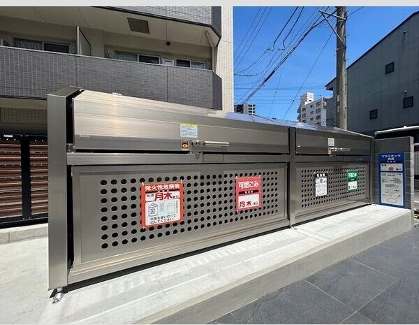 リーデンス名古屋駅西の物件内観写真