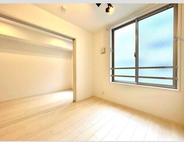 リーデンス名古屋駅西の物件内観写真