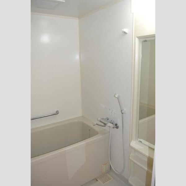 キャトル・セゾンⅡの物件内観写真