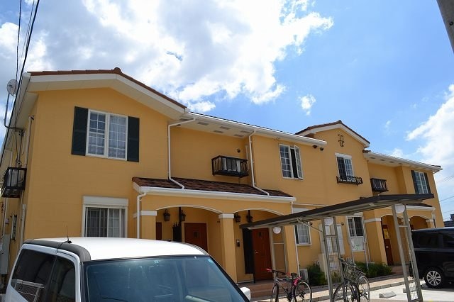 フラットツーの物件外観写真