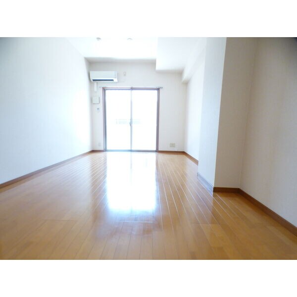 グランヴェル西山2号館の物件内観写真