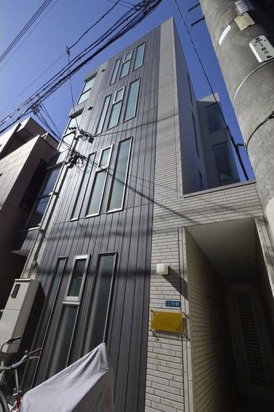 ヴェレーナ大曽根の物件外観写真