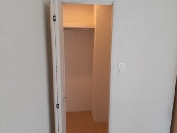 ノイグランツＤの物件内観写真