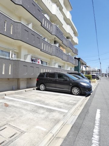 レジデンス明日香の物件外観写真