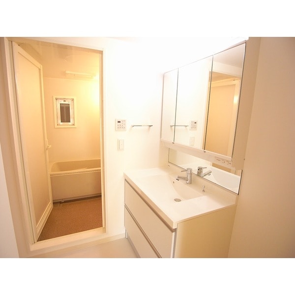 グラン・アベニュー本郷の物件内観写真