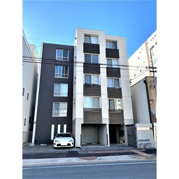 LUORE吹上の物件外観写真