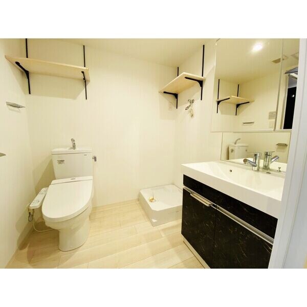 LUORE吹上の物件内観写真