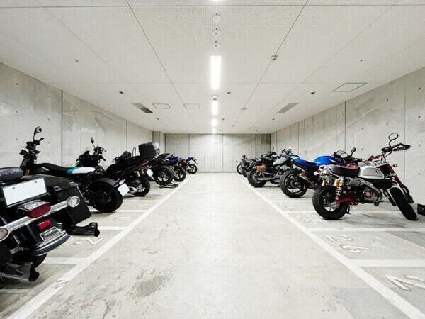 グラン・アベニュー栄の物件内観写真