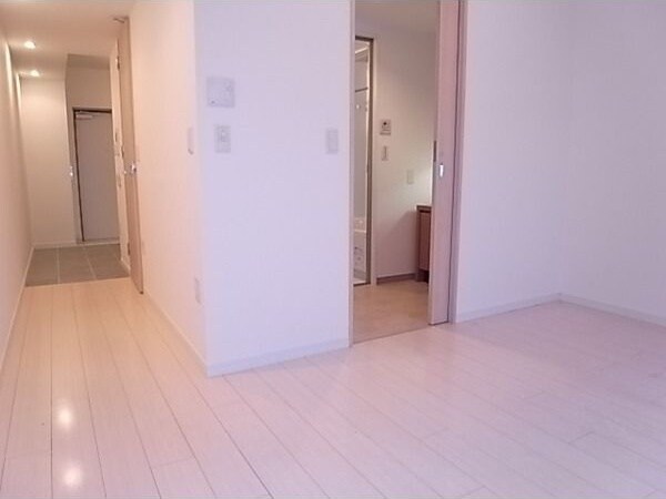 グラン・アベニュー栄の物件内観写真