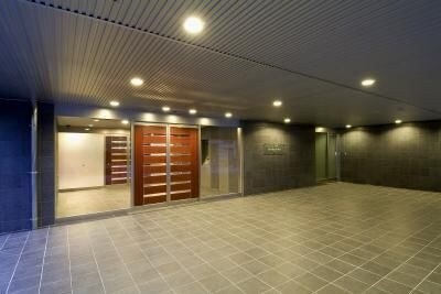 グラン・アベニュー栄の物件外観写真