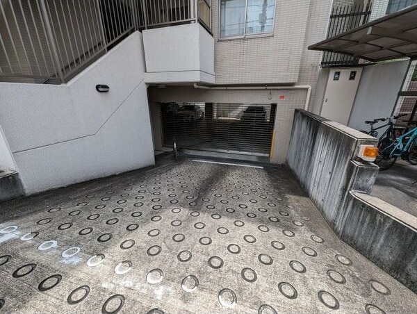 PLATZ KAKUOZANの物件外観写真