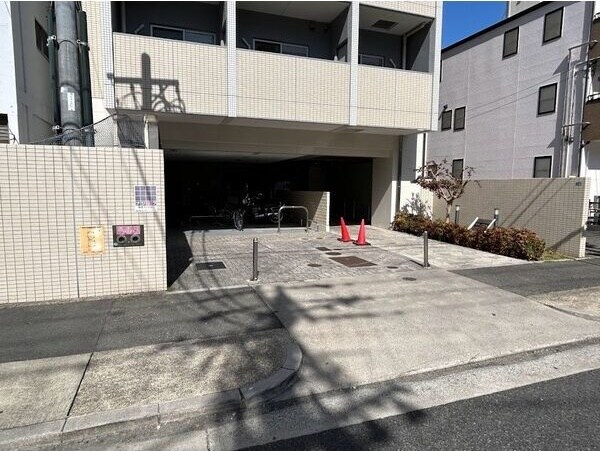 大須レジデンスの物件外観写真