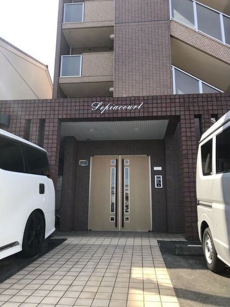 セピアコートの物件外観写真