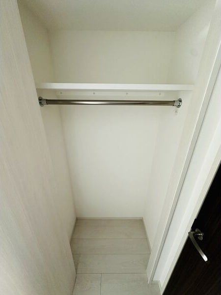 ディアレイシャス大須観音IIIの物件内観写真