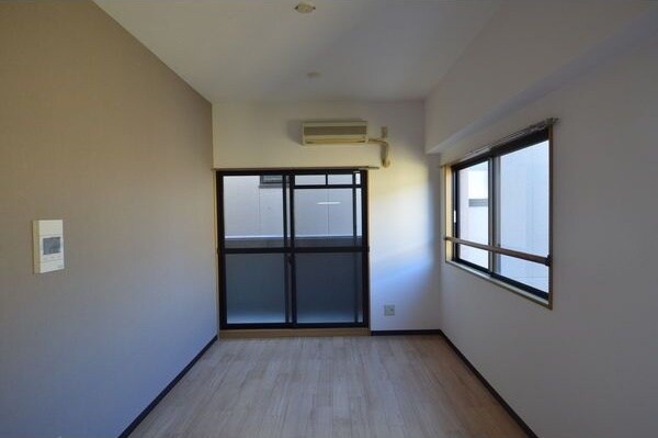 第3奥村マンションの物件内観写真