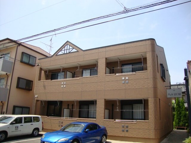 ウェル　ＩＺＵＭＩの物件外観写真