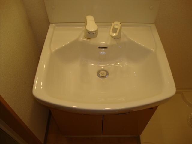 ウェル　ＩＺＵＭＩの物件内観写真