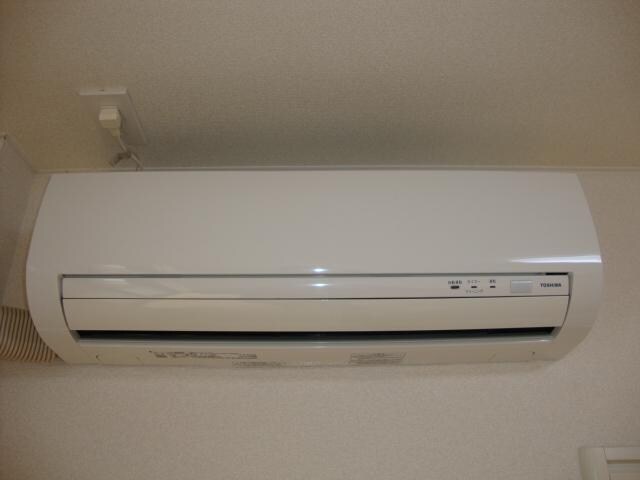 ウェル　ＩＺＵＭＩの物件内観写真