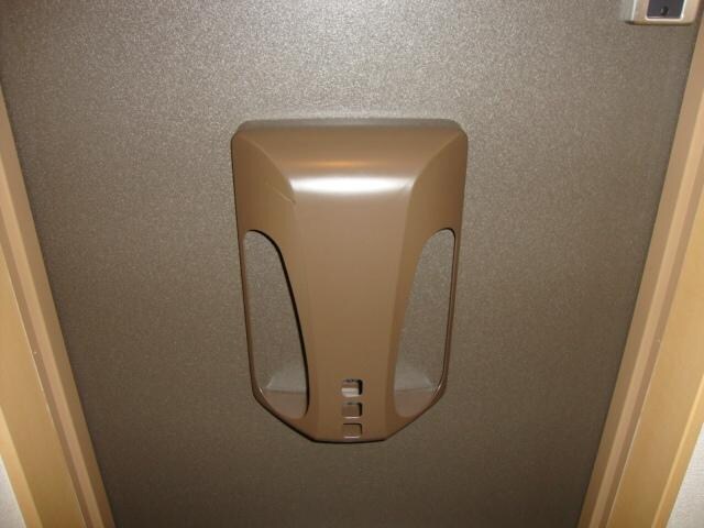 ウェル　ＩＺＵＭＩの物件内観写真